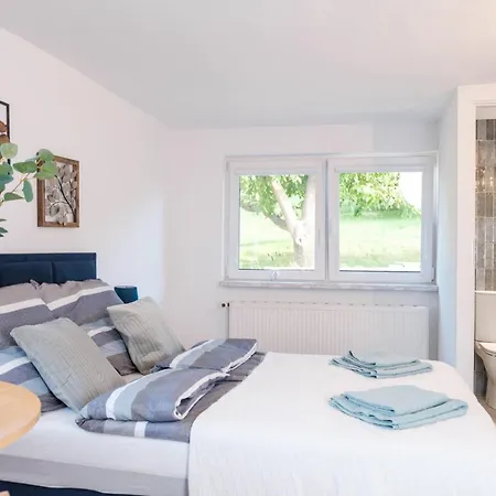 Garden - Old Town ホームステイ グダニスク